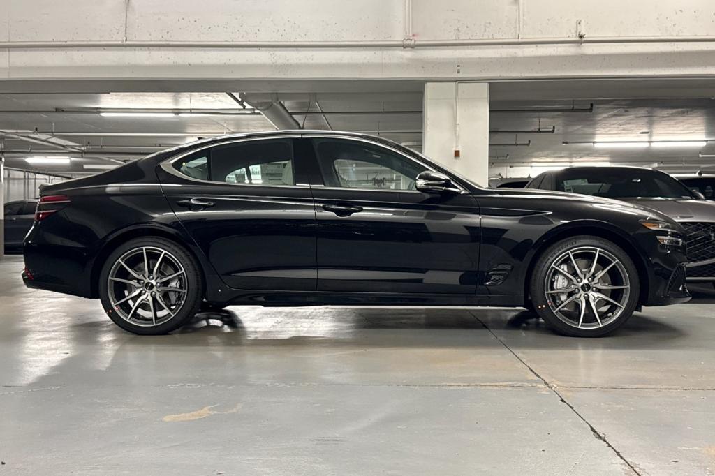 new 2025 Genesis G70 car, priced at $44,105