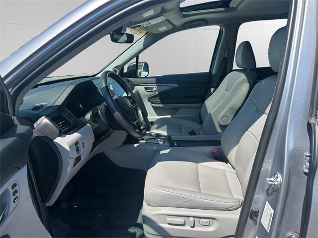 used 2022 Honda Pilot car, priced at $34,888