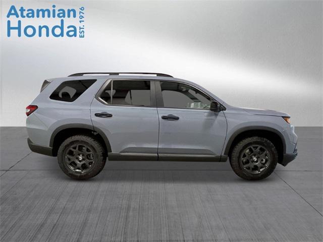 new 2025 Honda Pilot car, priced at $51,305