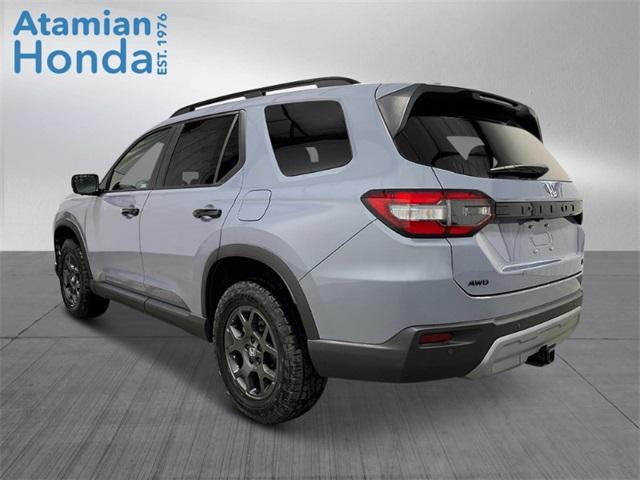 new 2025 Honda Pilot car, priced at $51,305