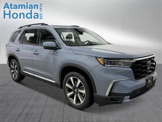 new 2025 Honda Pilot car, priced at $51,505