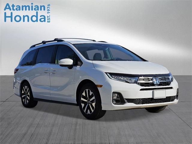 new 2026 Honda Odyssey car, priced at $46,140