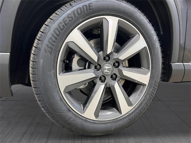 new 2025 Honda Pilot car, priced at $54,530