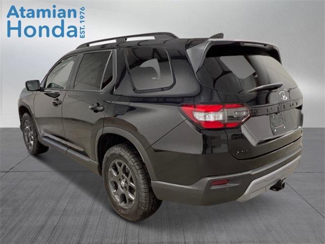 new 2025 Honda Pilot car, priced at $50,895