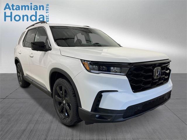 new 2025 Honda Pilot car, priced at $57,215