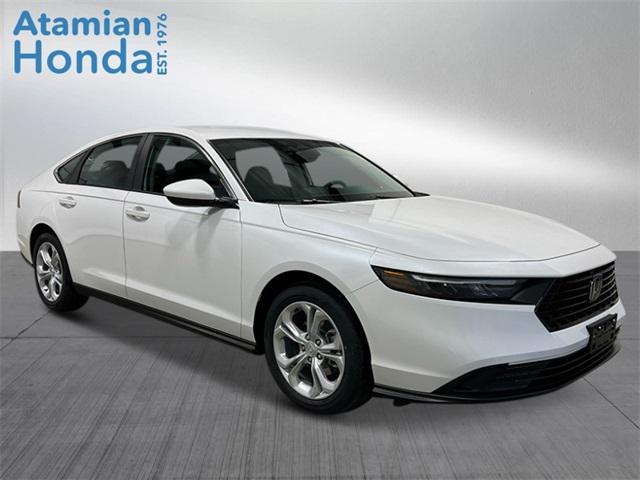 new 2025 Honda Accord car, priced at $29,189