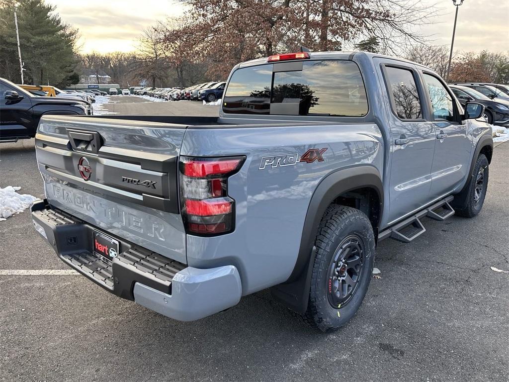 new 2025 Nissan Frontier car