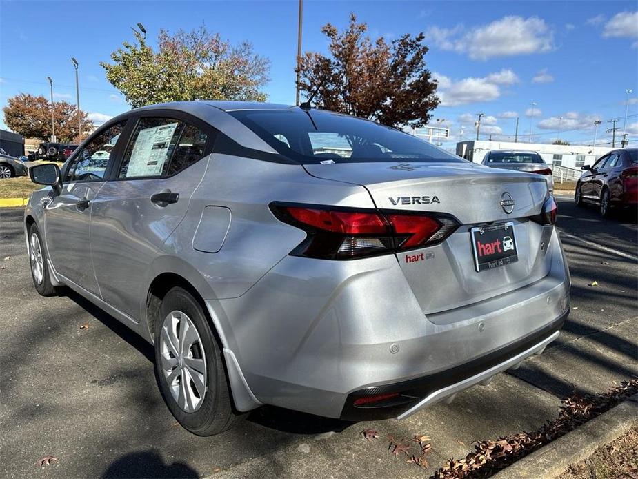 new 2025 Nissan Versa car