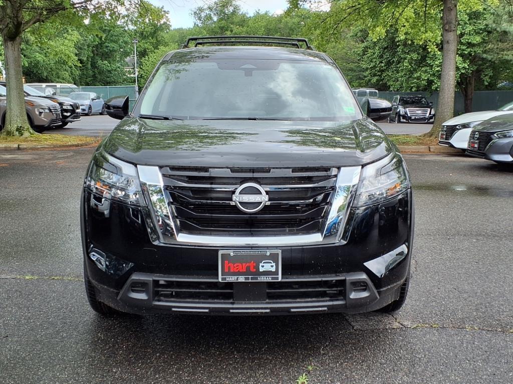 new 2025 Nissan Pathfinder car, priced at $39,716