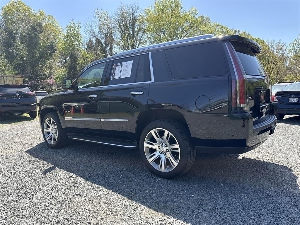 used 2020 Cadillac Escalade car, priced at $40,804