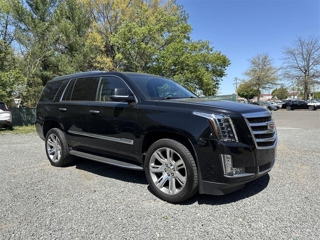used 2020 Cadillac Escalade car, priced at $40,804