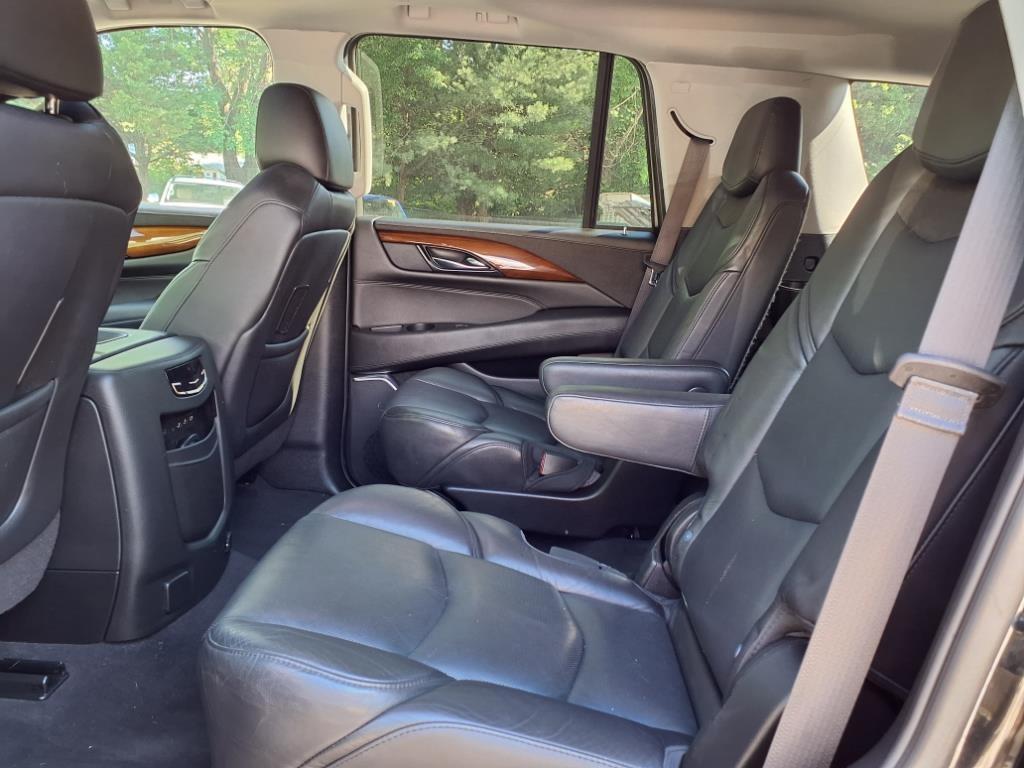 used 2020 Cadillac Escalade car, priced at $40,000
