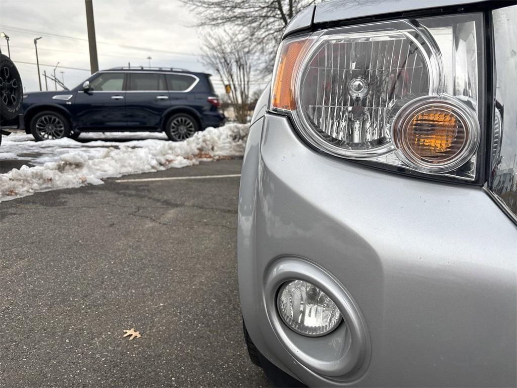 used 2012 Ford Escape car, priced at $7,500