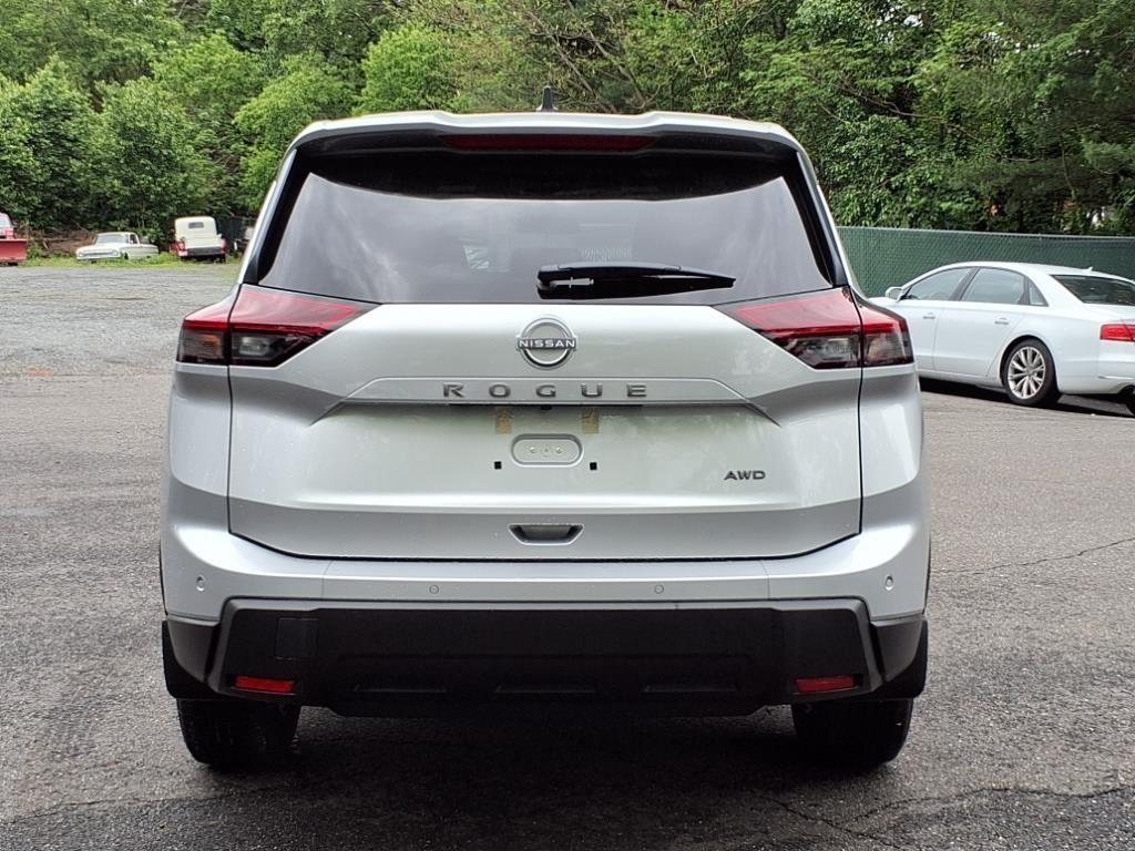 new 2025 Nissan Rogue car, priced at $30,444