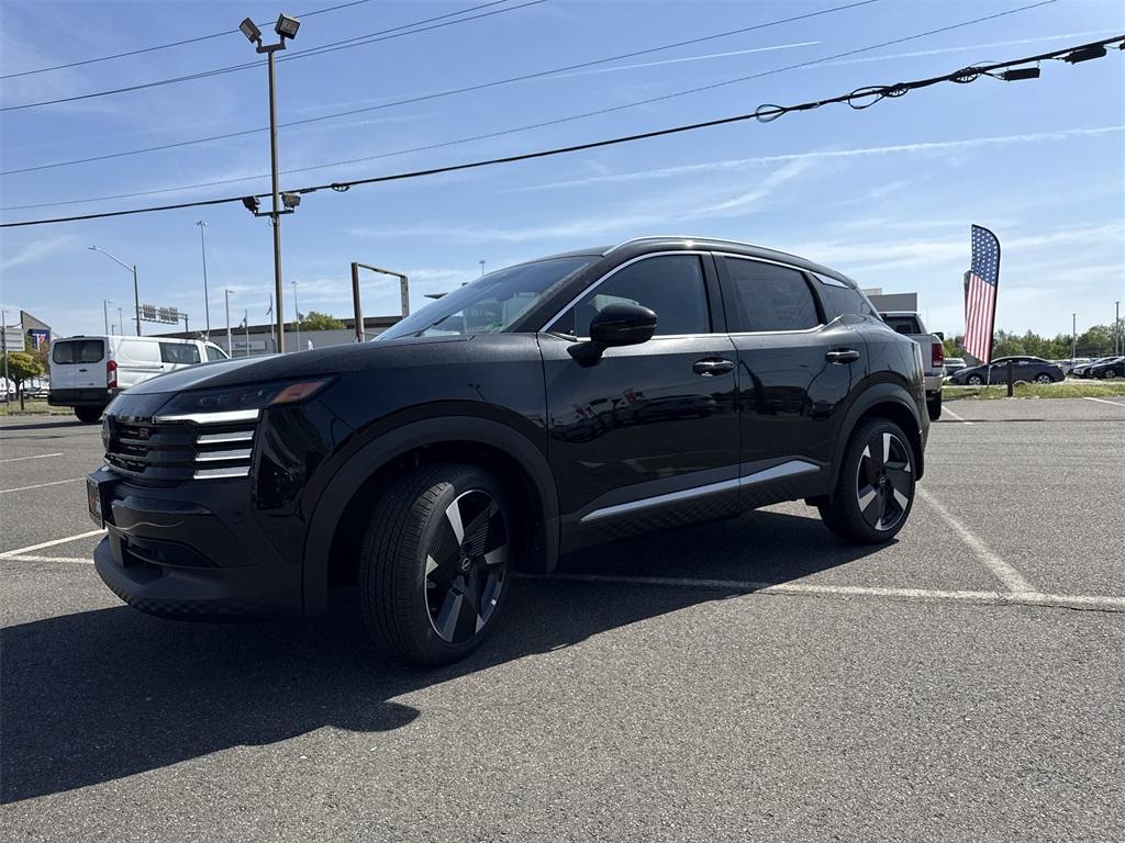 new 2025 Nissan Kicks car, priced at $28,334