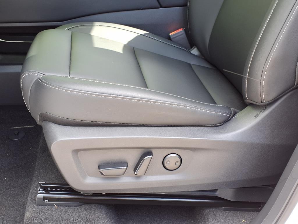 new 2025 Nissan Murano car, priced at $46,453