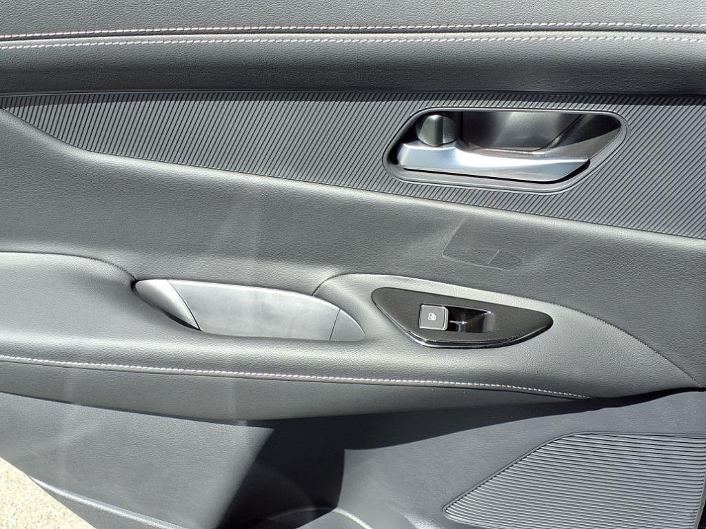 new 2025 Nissan Murano car, priced at $46,453