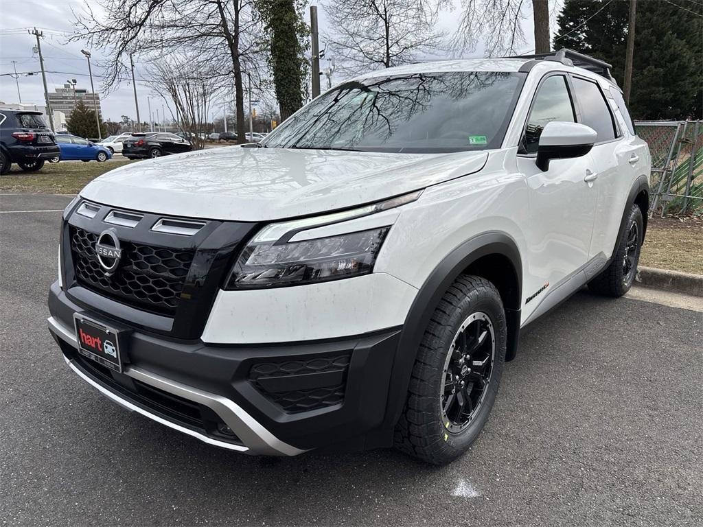 new 2025 Nissan Pathfinder car