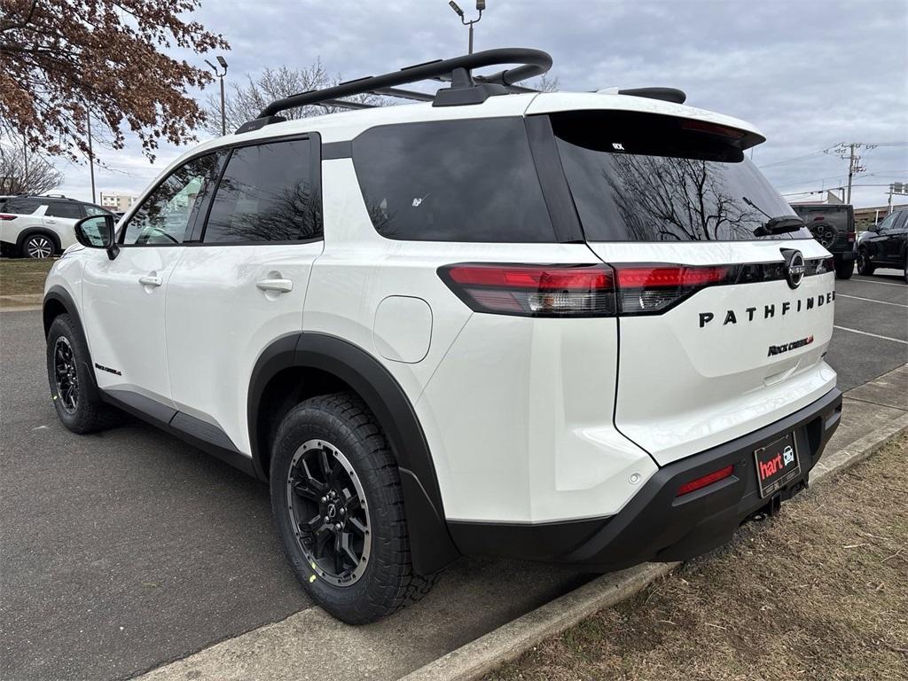 new 2025 Nissan Pathfinder car