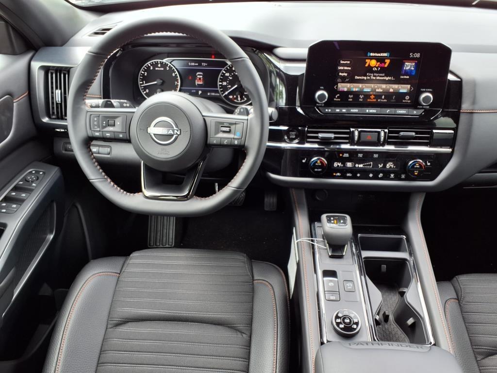 new 2025 Nissan Pathfinder car, priced at $40,500