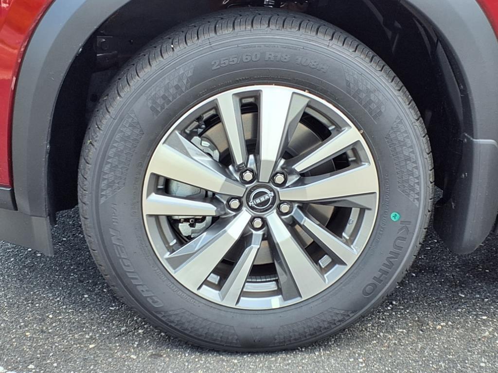 new 2025 Nissan Pathfinder car, priced at $41,396