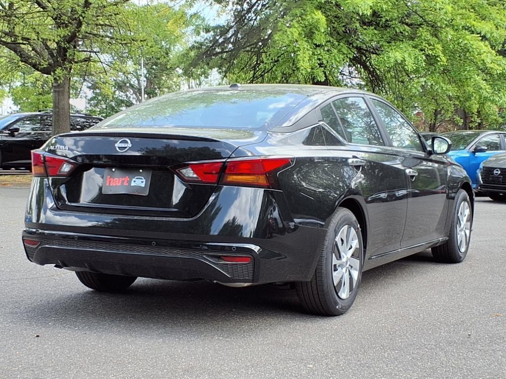 new 2025 Nissan Altima car, priced at $26,495