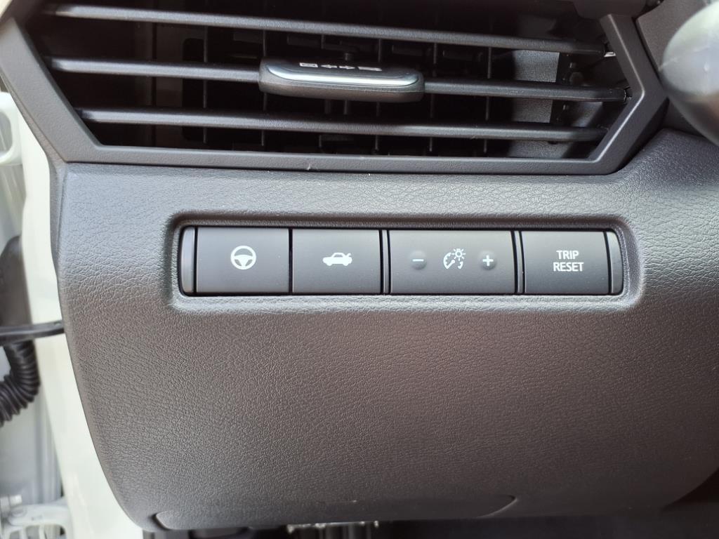 new 2025 Nissan Altima car, priced at $33,667