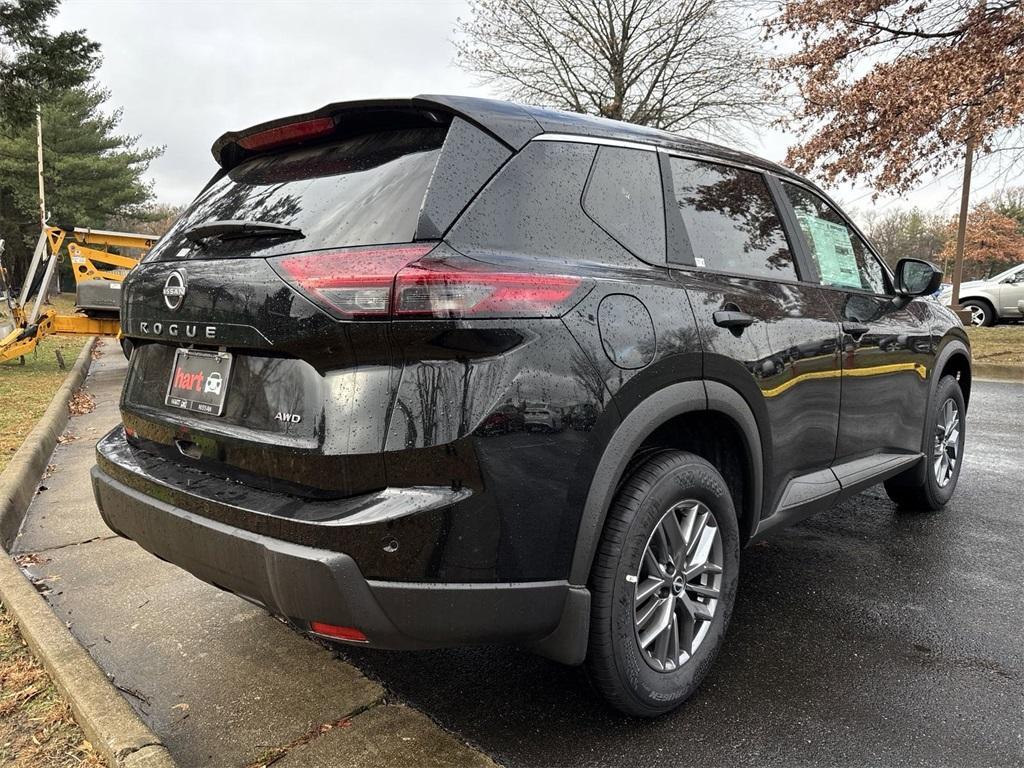 new 2024 Nissan Rogue car, priced at $25,918