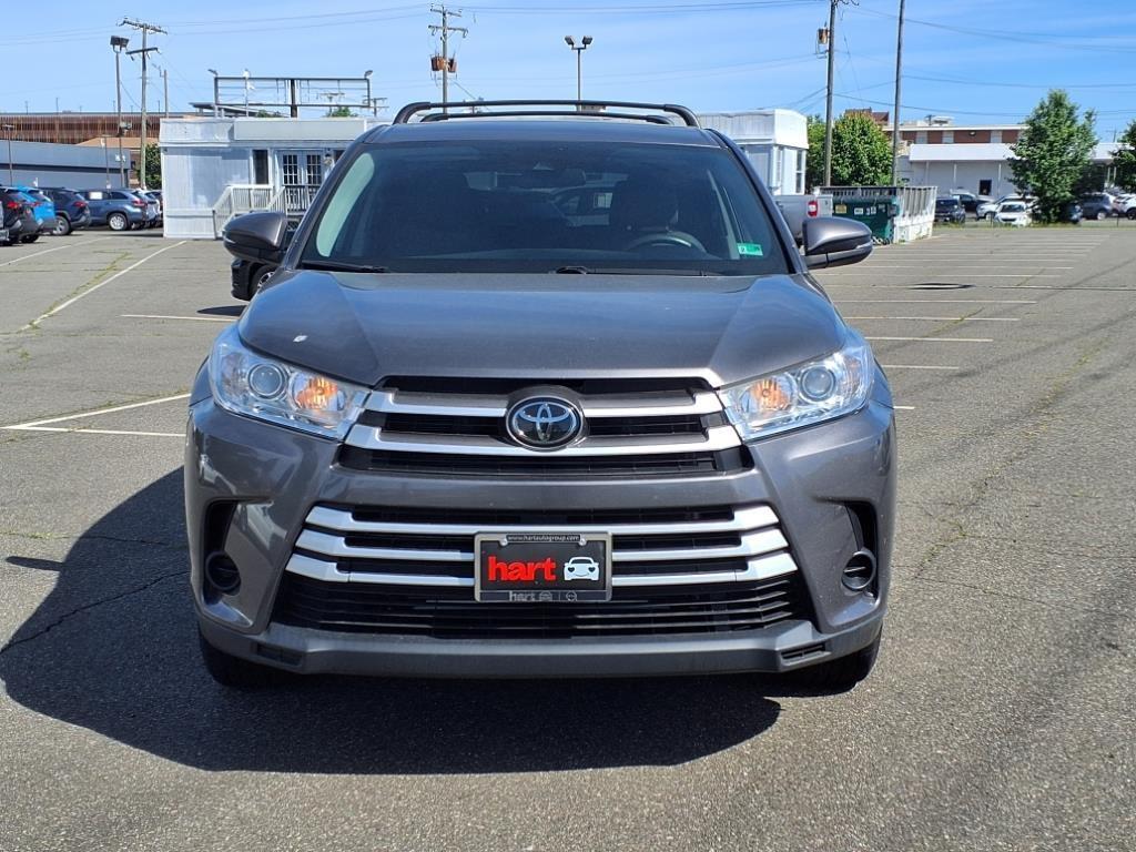 used 2019 Toyota Highlander car, priced at $26,999