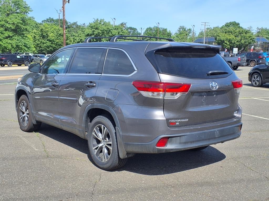 used 2019 Toyota Highlander car, priced at $26,999