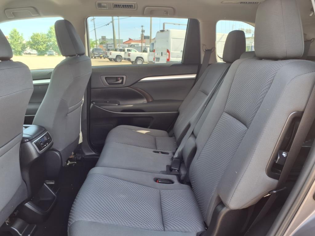 used 2019 Toyota Highlander car, priced at $26,999