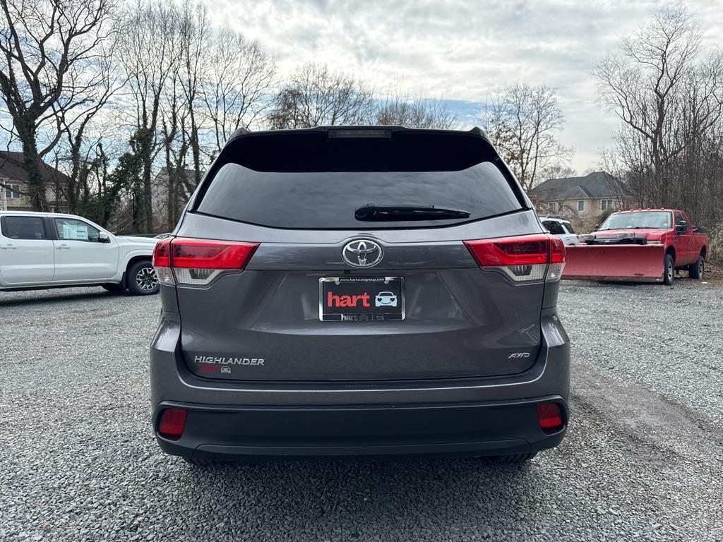 used 2019 Toyota Highlander car, priced at $26,000