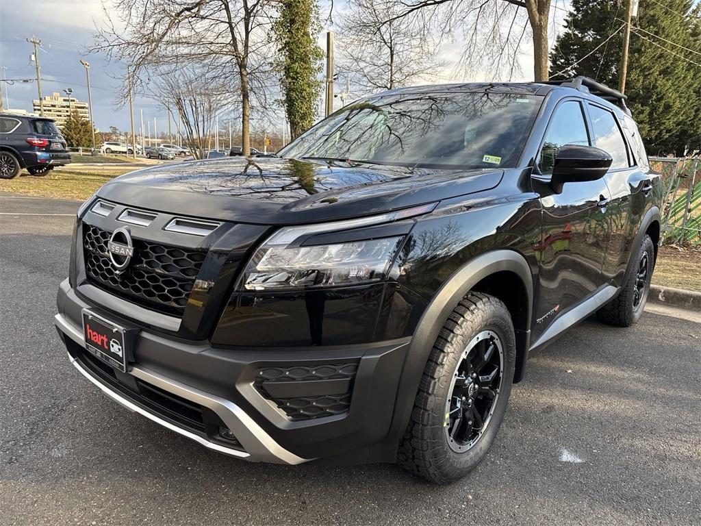 new 2025 Nissan Pathfinder car