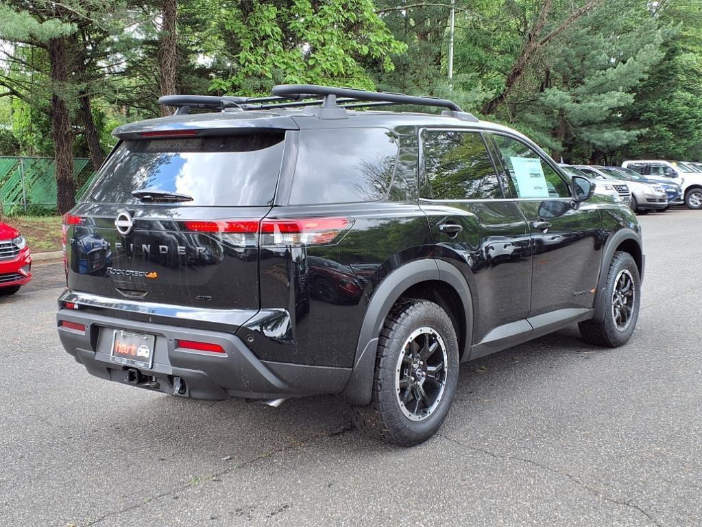new 2025 Nissan Pathfinder car, priced at $40,500
