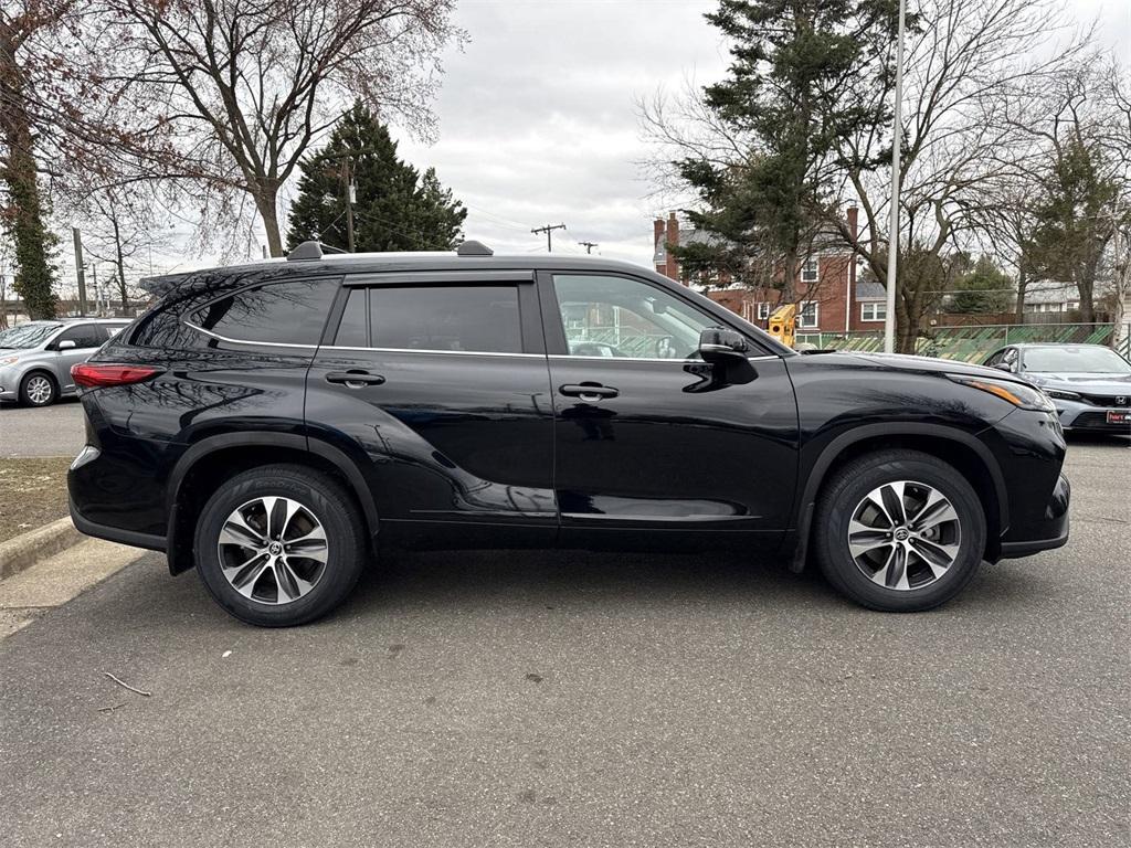 used 2023 Toyota Highlander car, priced at $36,000