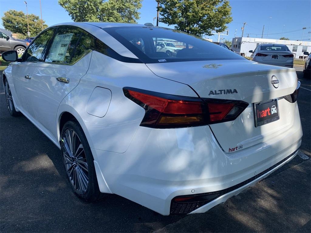 new 2025 Nissan Altima car