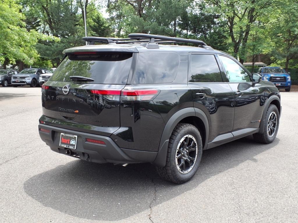 new 2025 Nissan Pathfinder car, priced at $40,500