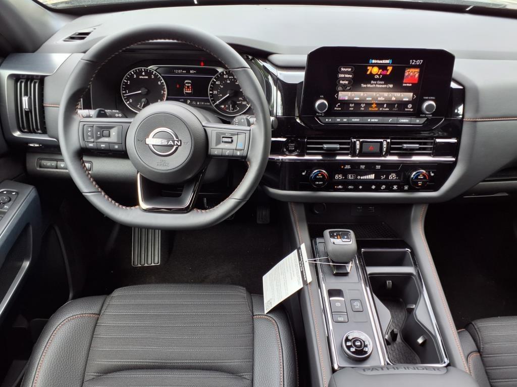 new 2025 Nissan Pathfinder car, priced at $40,500