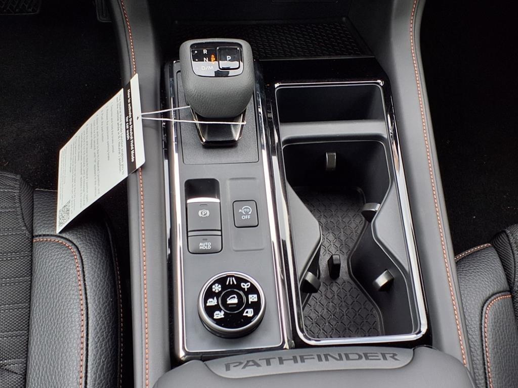 new 2025 Nissan Pathfinder car, priced at $40,500