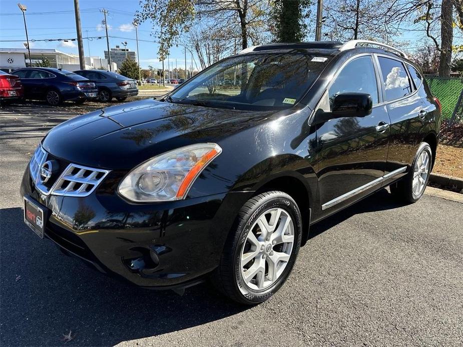 used 2013 Nissan Rogue car, priced at $10,000