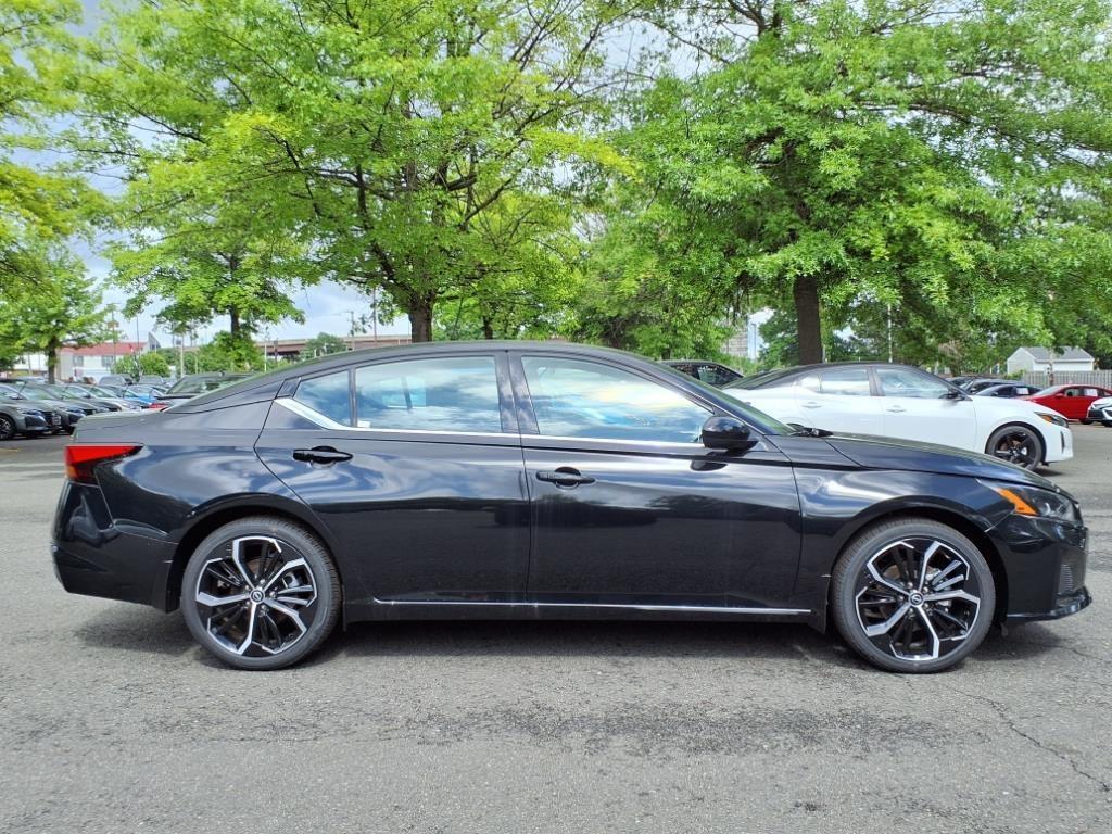 new 2025 Nissan Altima car, priced at $28,695