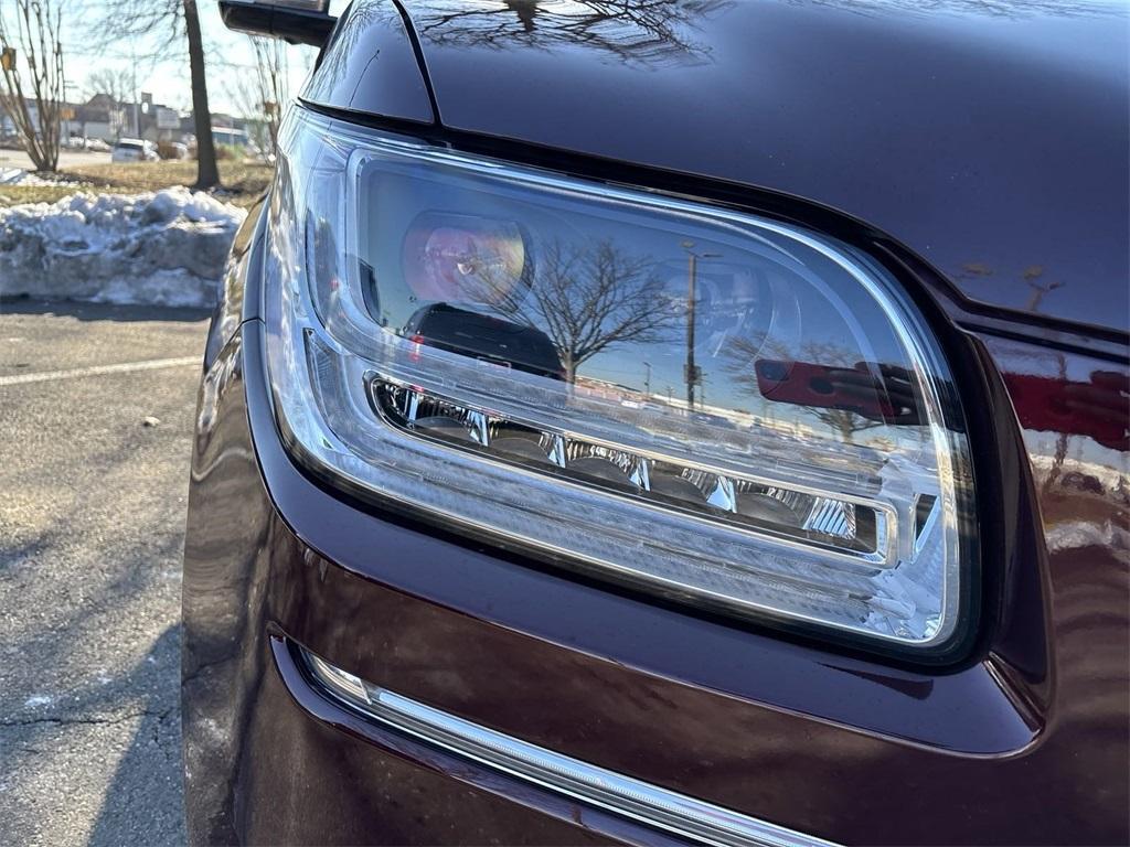 used 2019 Lincoln Navigator car, priced at $33,000