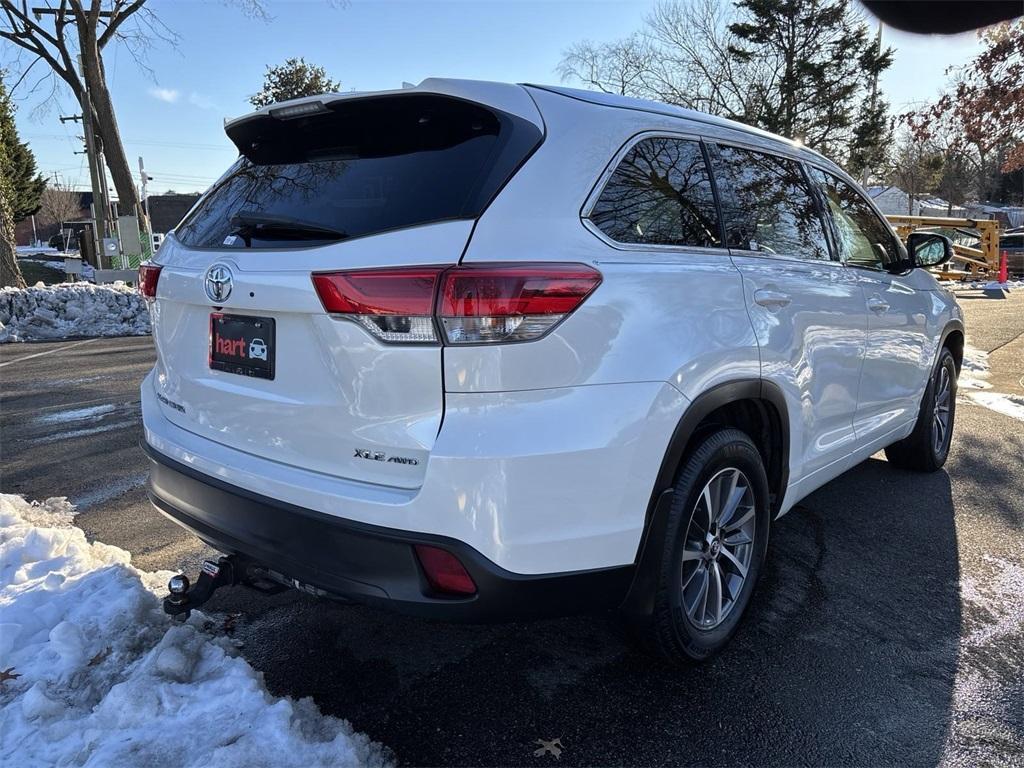 used 2018 Toyota Highlander car, priced at $18,500