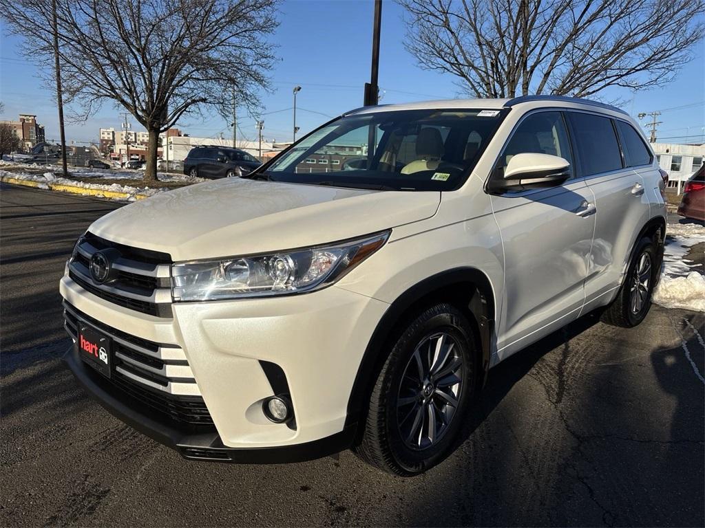 used 2018 Toyota Highlander car, priced at $18,500