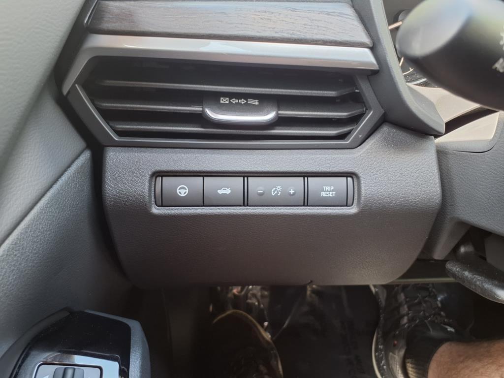 new 2025 Nissan Altima car, priced at $35,083