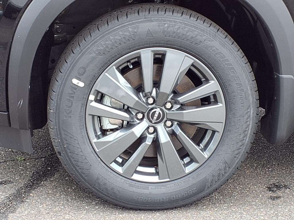 new 2025 Nissan Pathfinder car, priced at $34,718