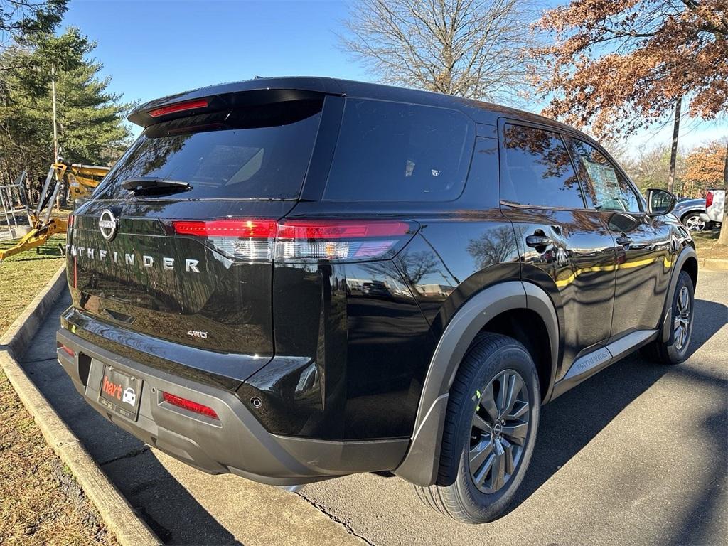 new 2025 Nissan Pathfinder car