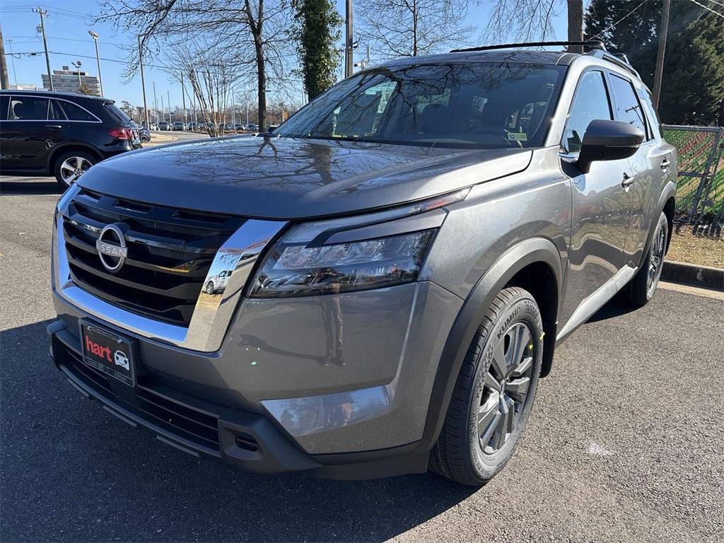 new 2025 Nissan Pathfinder car, priced at $43,687