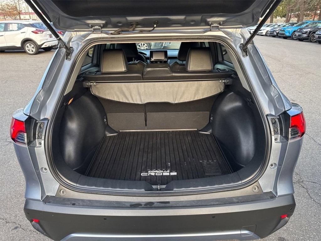 used 2022 Toyota Corolla Cross car, priced at $28,004