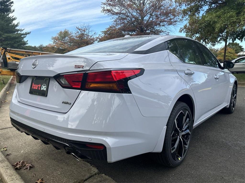 new 2025 Nissan Altima car